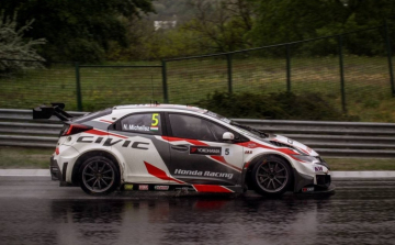 A lendületben és a hangulatban is bízik Michelisz Norbert a Hungaroringen